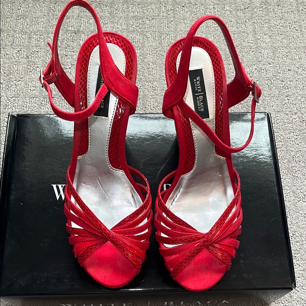 White House Black Market “Jalissa” Strappy Wedge Sandal Shoes Flame Red Size 8M - Picture 3 of 7